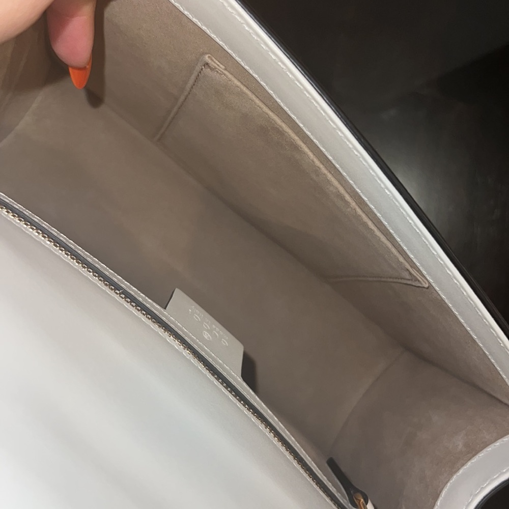 Gucci Sylvie handbag - Picture 10 of 16
